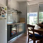 Flora Center One Bedroom App - Enjoy Travel 아파트 *