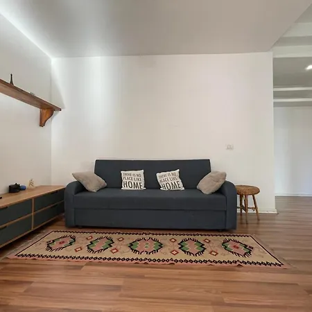 Apartment Enjoy Travel Tirana