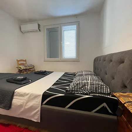 Flora Center One Bedroom App - Enjoy Travel Διαμέρισμα