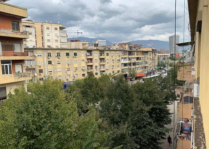 Flora Center One Bedroom App - Enjoy Travel Lejlighed Tirana