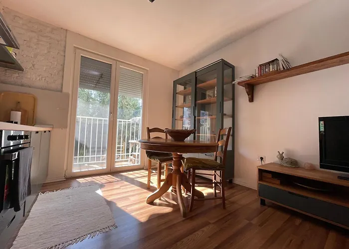 Flora Center One Bedroom App - Enjoy Travel Lejlighed Tirana