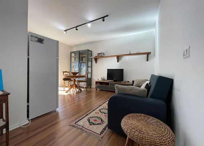 Lejlighed Flora Center One Bedroom App - Enjoy Travel *