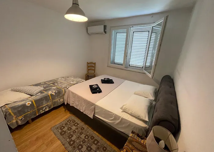 Flora Center One Bedroom App - Enjoy Travel Lejlighed